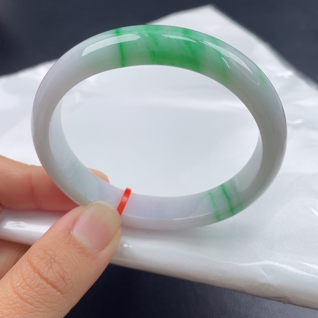 翡翠未镶嵌手镯（贵妃镯）5455贵妃