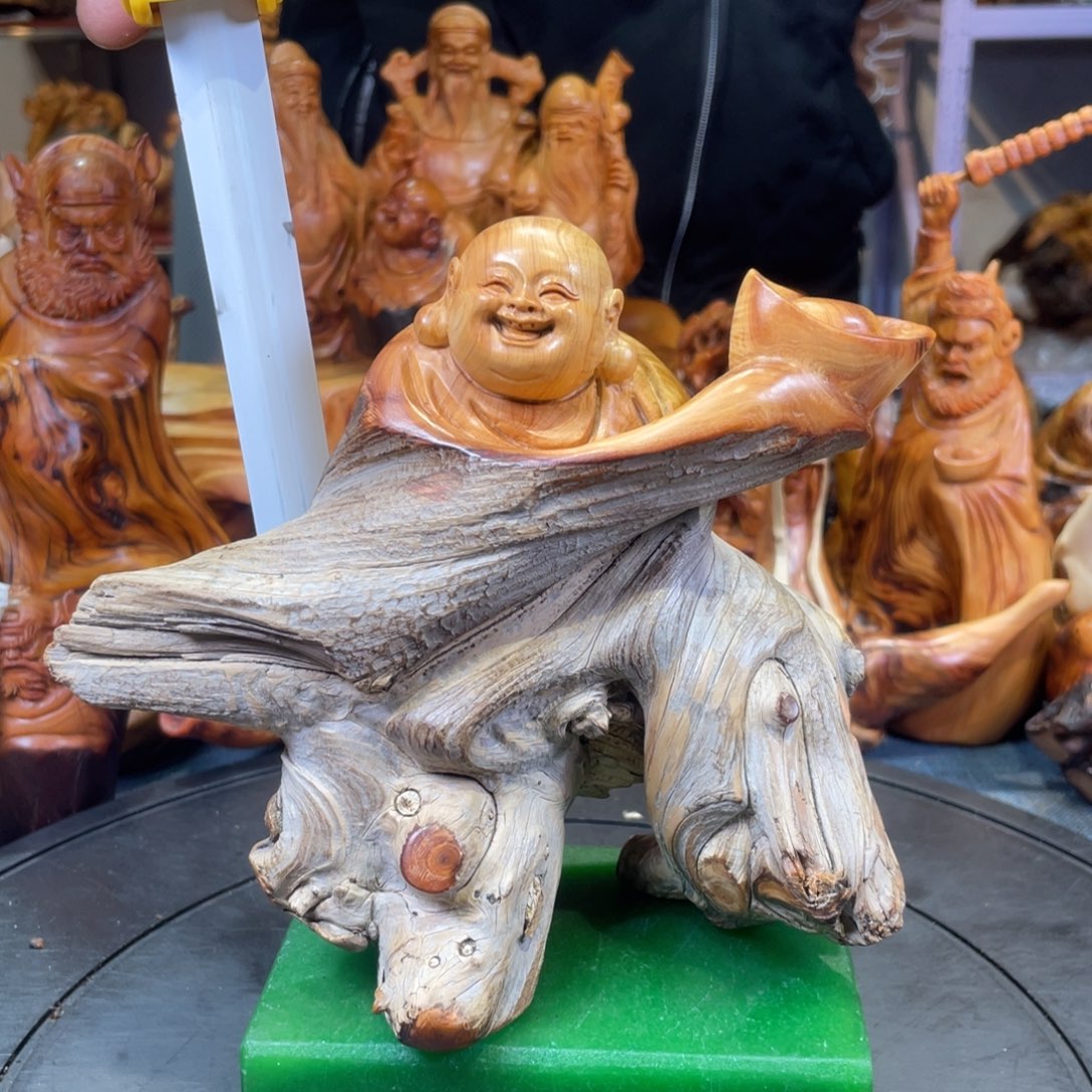 柏木（崖柏）。。。。。。