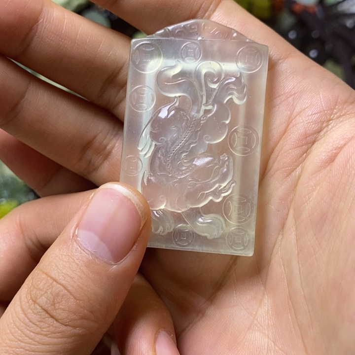 岫玉岫玉颈饰未镶嵌