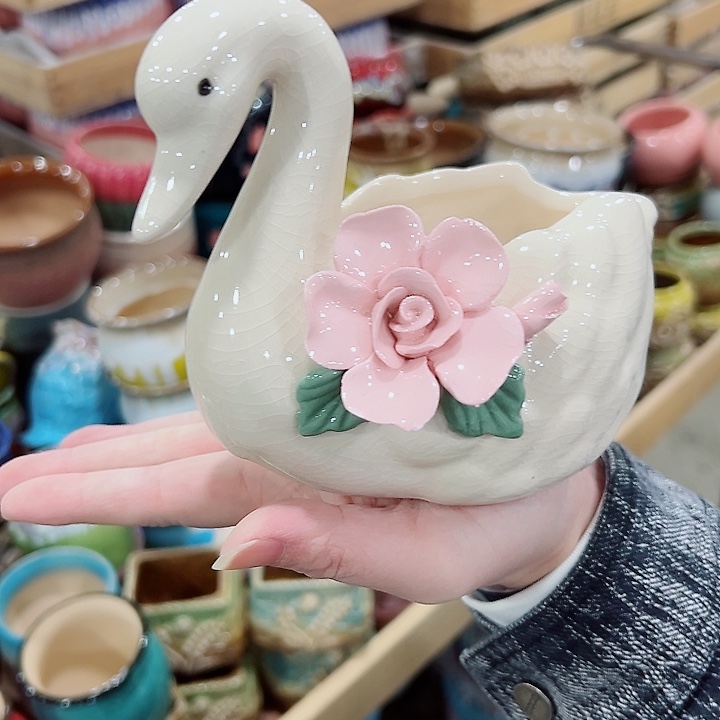 有孔.凑满10元发货多肉陶瓷花盆！