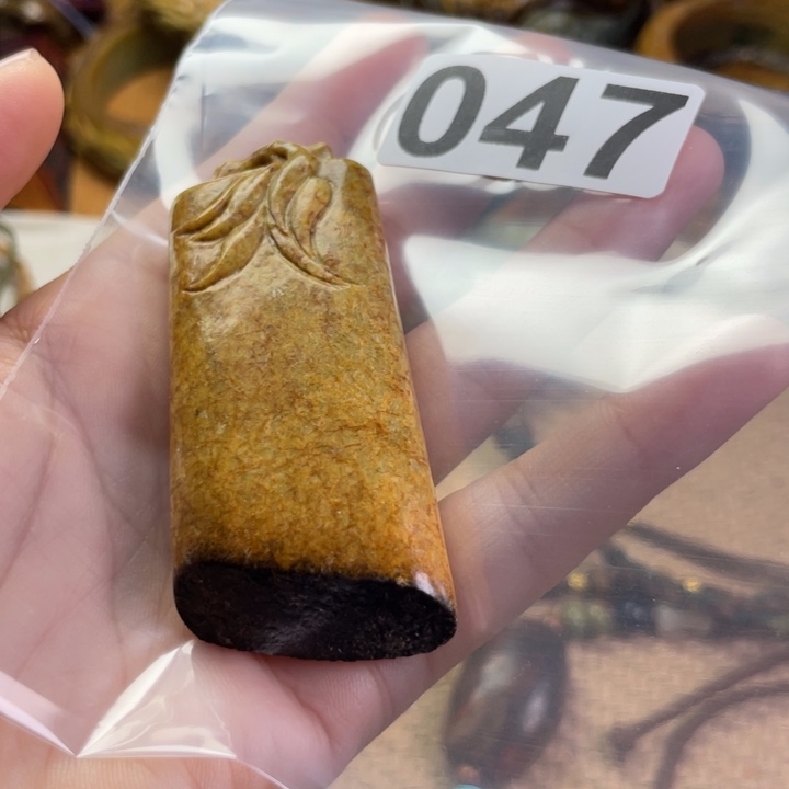 *****岫岩河磨玉（透闪石质玉）未镶嵌把件