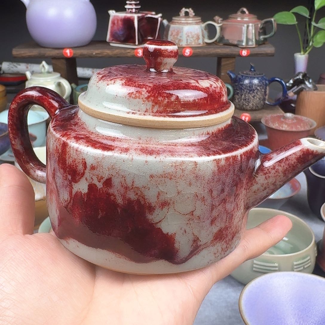 钧瓷的制作工艺和工艺都是非常讲究