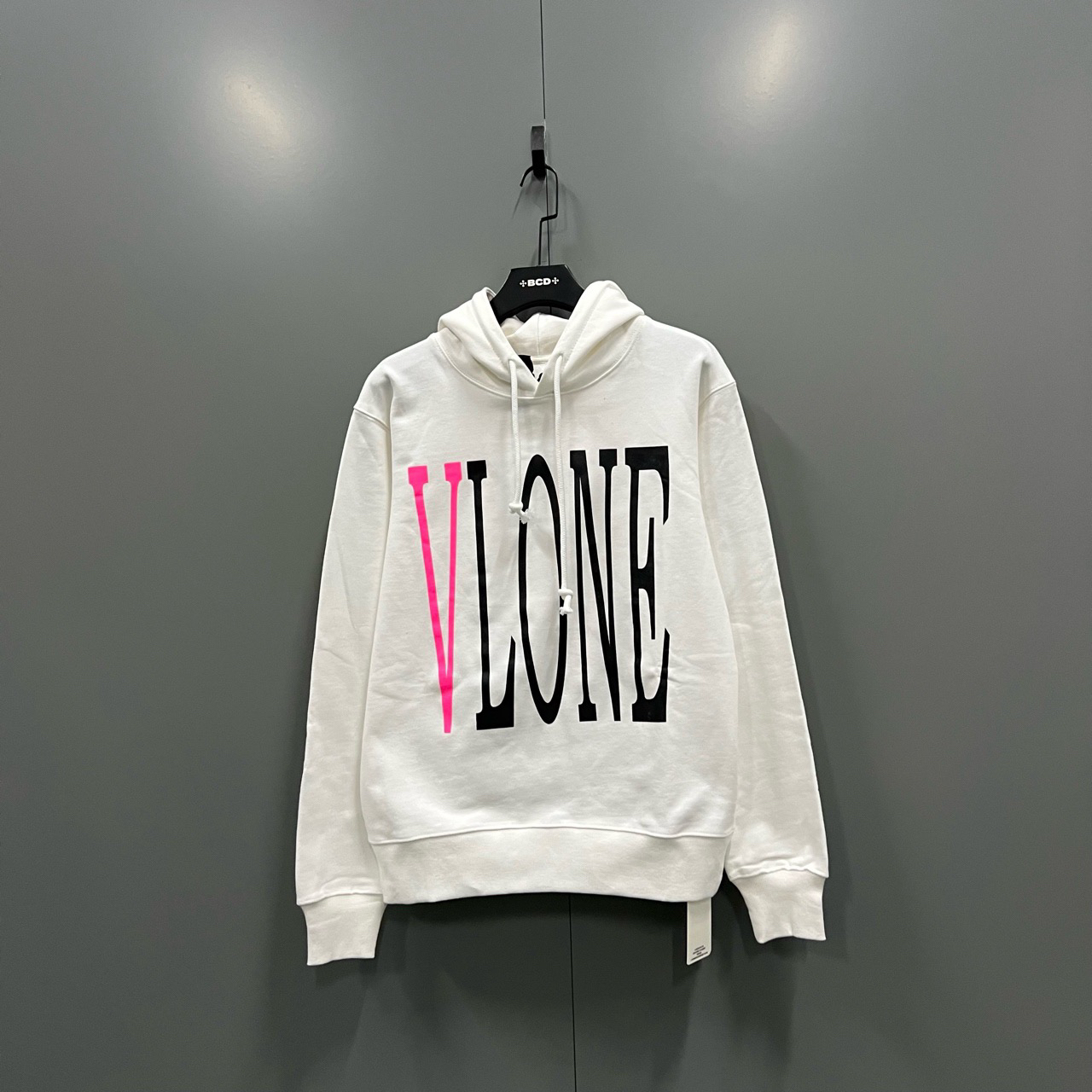 全新未使用 maje ab 【PL】VLONE 白粉经典logo帽衫
