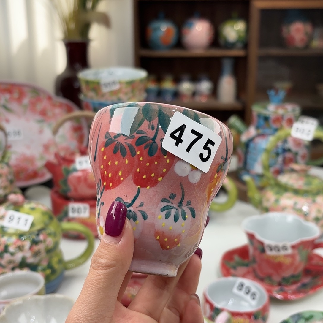 瓷片彼****hhhhhhghhhhhhhjnmm