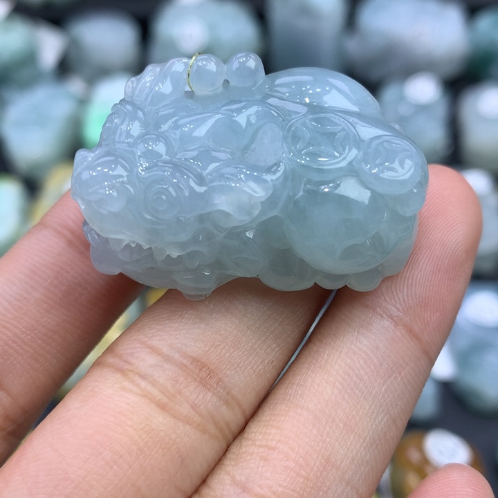 翡翠未镶嵌颈饰天然缅甸翡翠