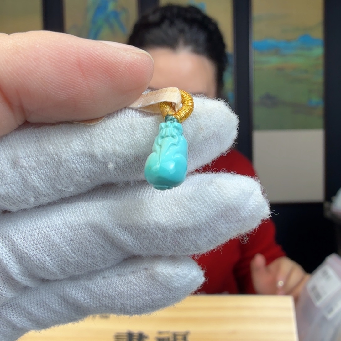 绿松石未镶嵌珠宝奇石