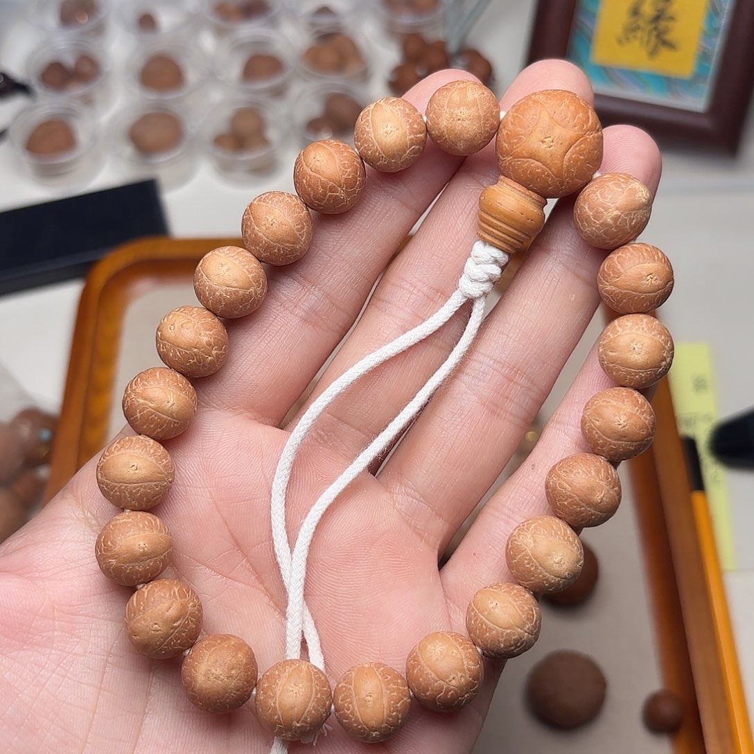 ღ***华手串凤眼菩提精品红皮手串1.2福利