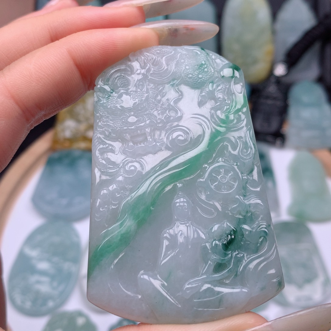 【闪购商品】翡翠颈饰未镶嵌玉龙观音