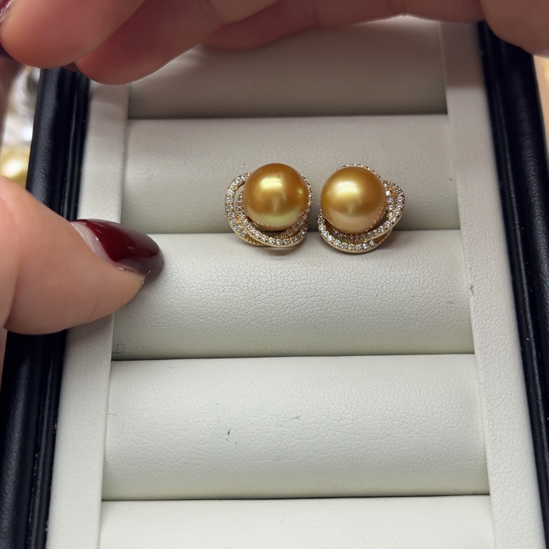 银S925镶嵌海水珍珠耳饰