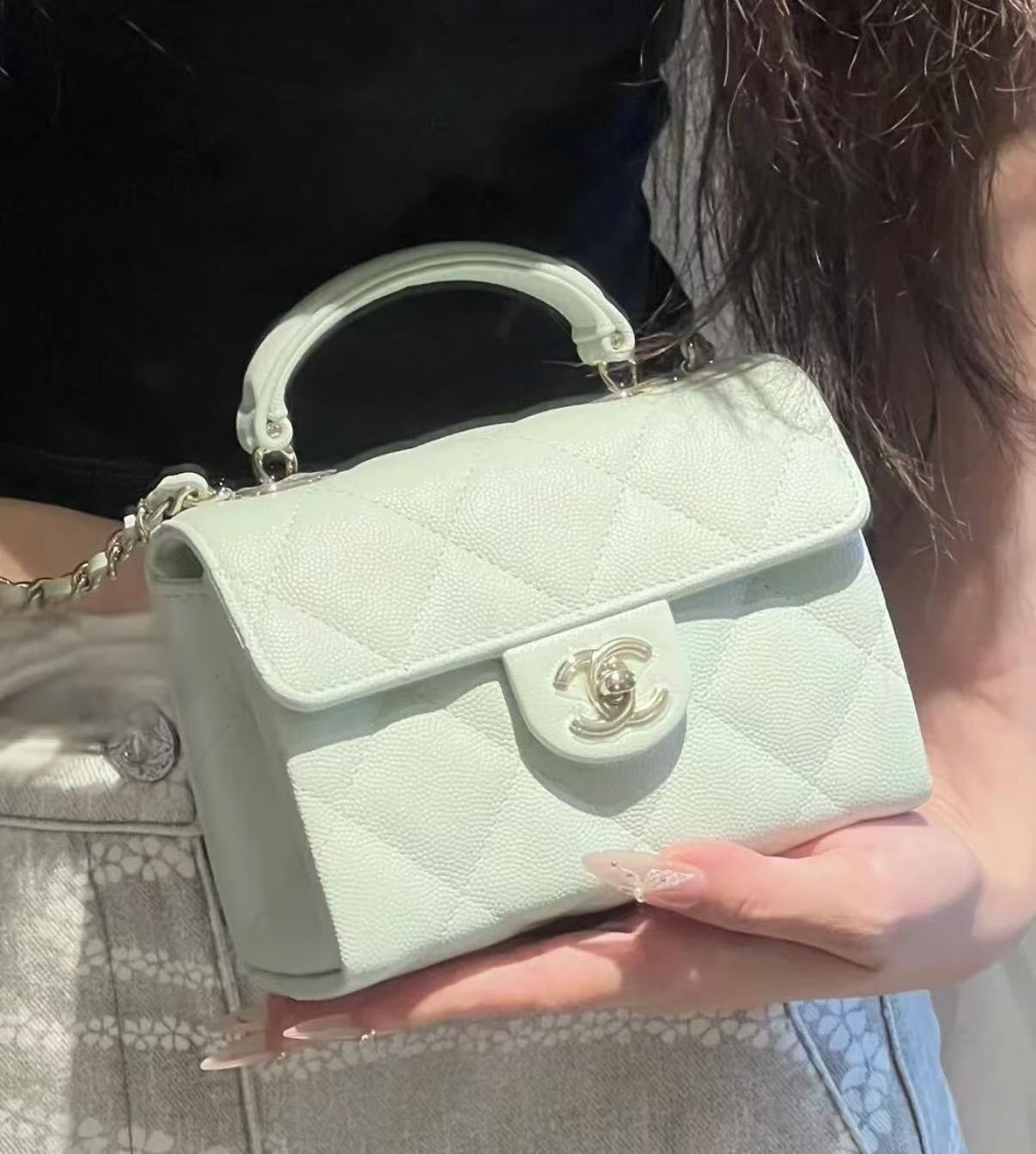 99新 Chanel/香奈儿 25S手柄盒子包mini薄荷绿荔枝牛/60473099