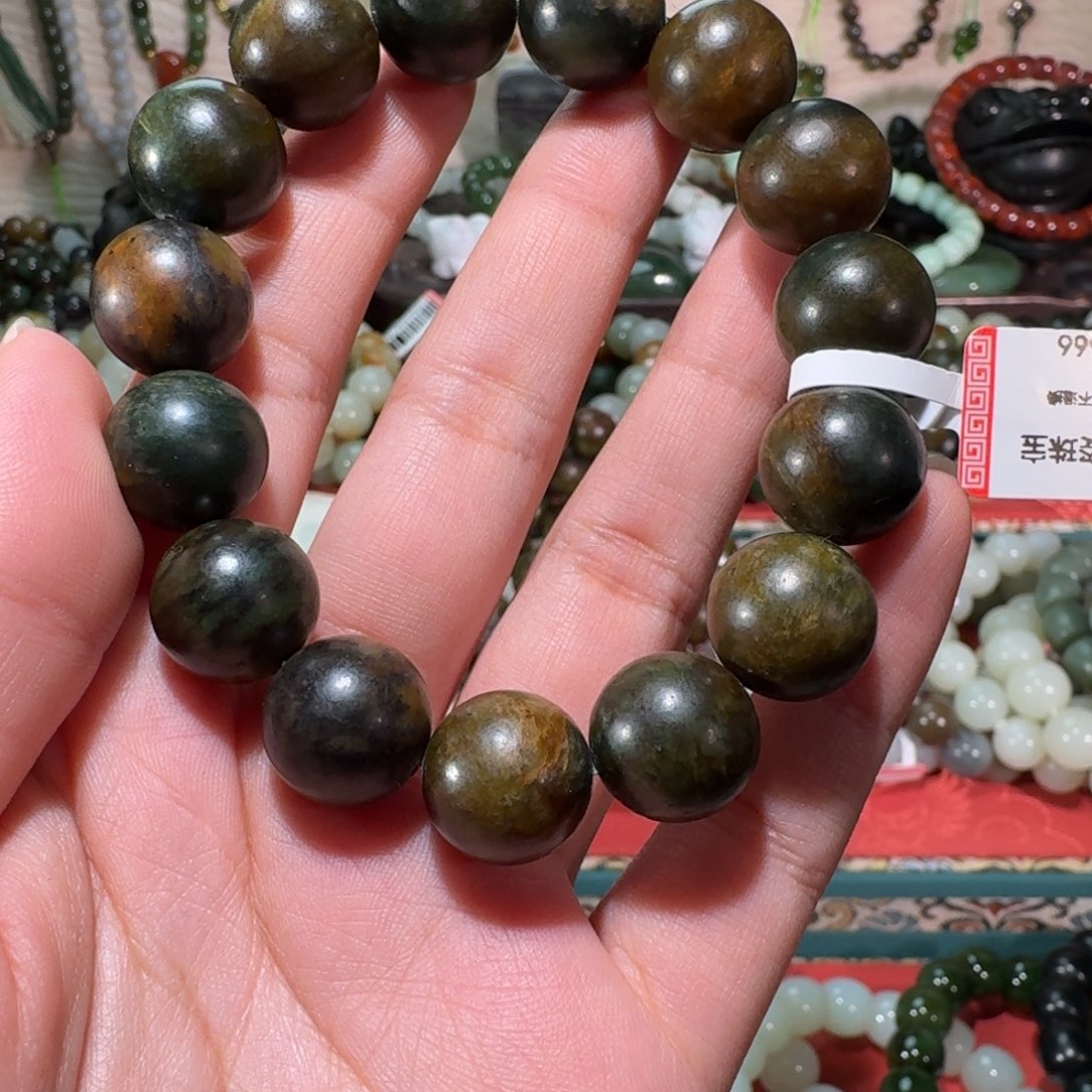 好***%和田玉未镶嵌手链