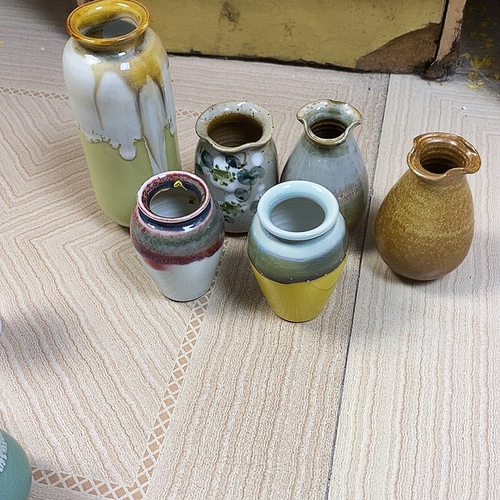 摆件问****景德镇高温陶瓷小花瓶