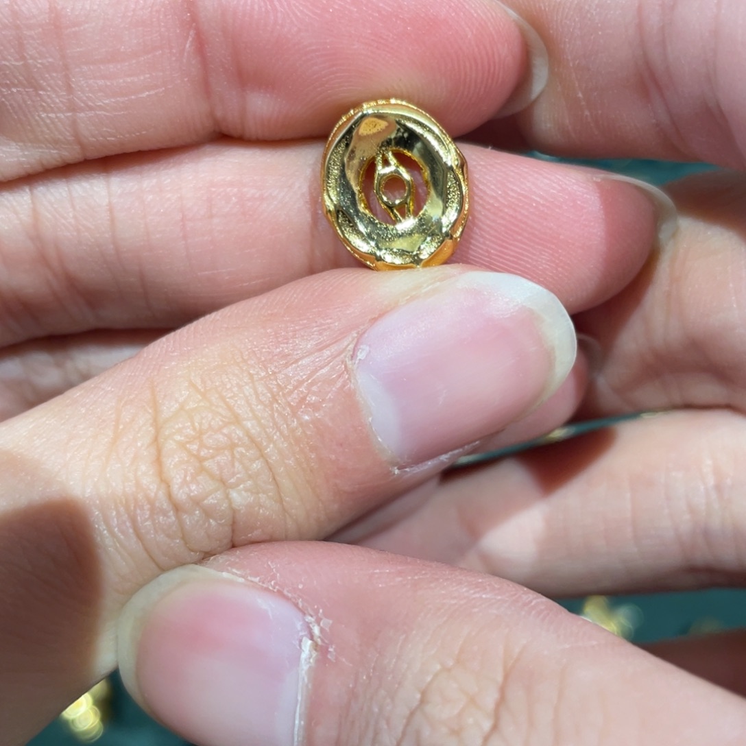 1 尺寸荷鲁斯之眼卡