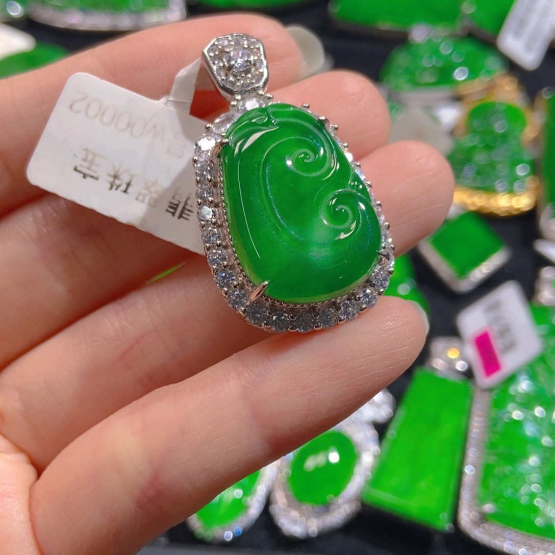 翡翠吊坠(不含链)银S925镶嵌
