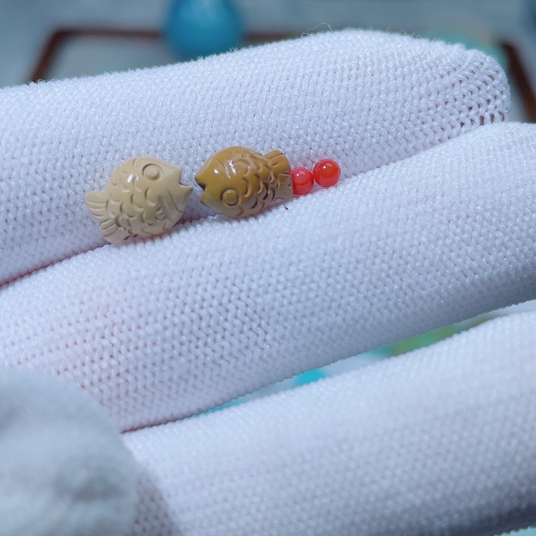 南红玛瑙未镶嵌珠宝奇石