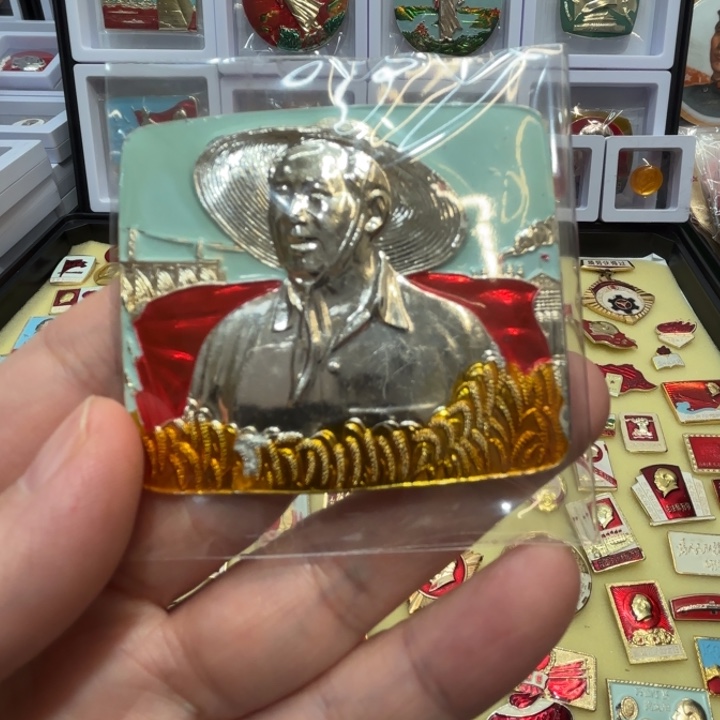 秋***饰其他普通金属我们