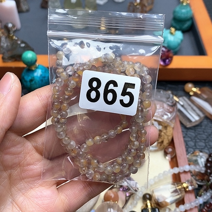 【闪购商品】水晶吊坠未镶嵌么*