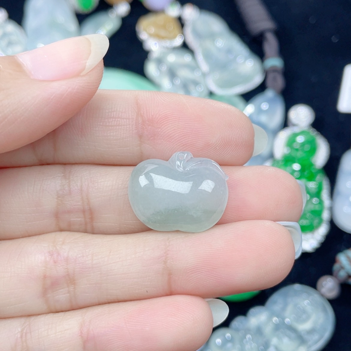 【闪购商品】翡翠颈饰未镶嵌49号 苹果