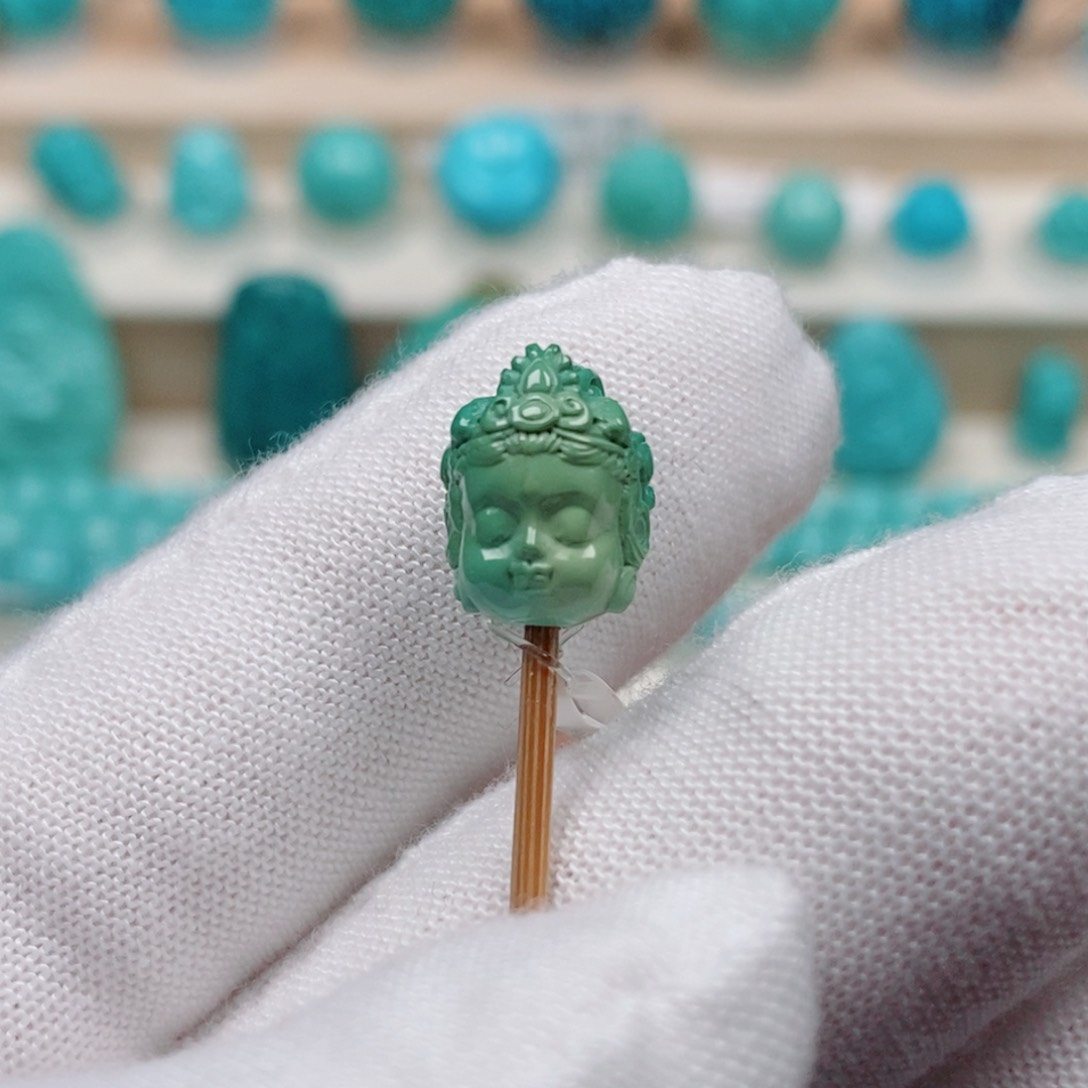 绿松石未镶嵌原矿绿松石