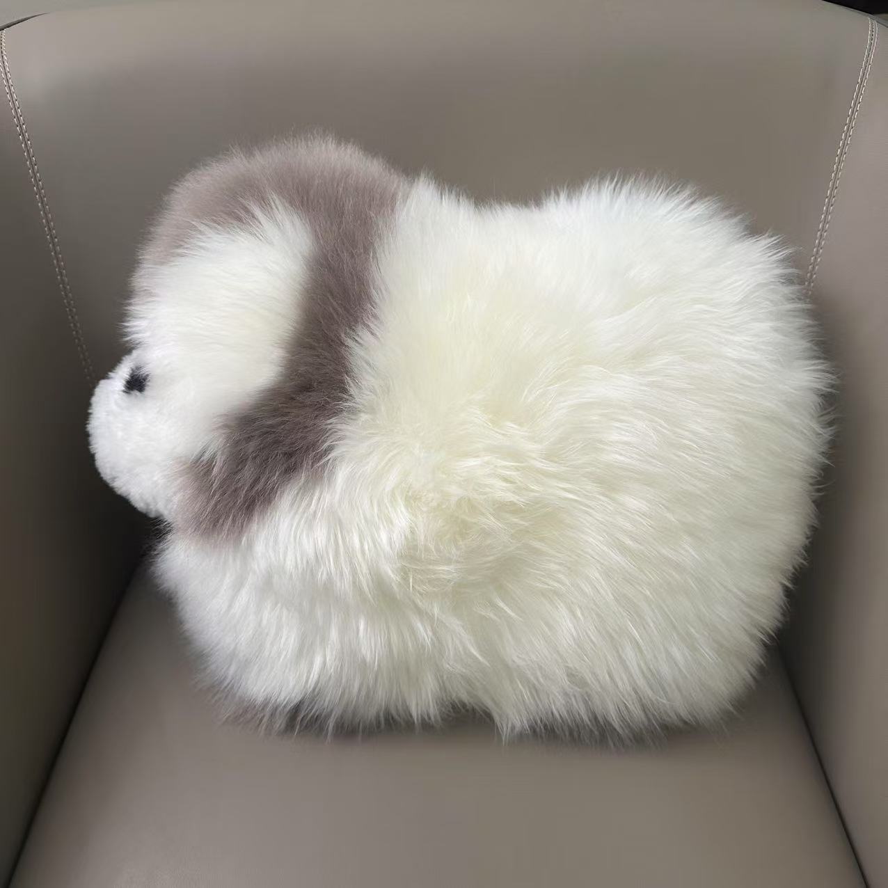 羊毛轻奢抱枕皮毛一体沙发抱枕靠枕50X35