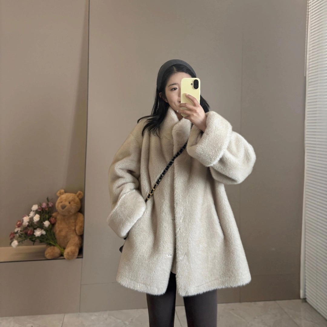 【Maimai麦麦】新款双色气质立领时尚毛毛外套