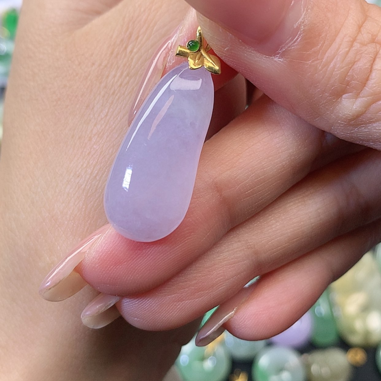 【闪购商品】翡翠吊坠(不含链)18K金镶嵌