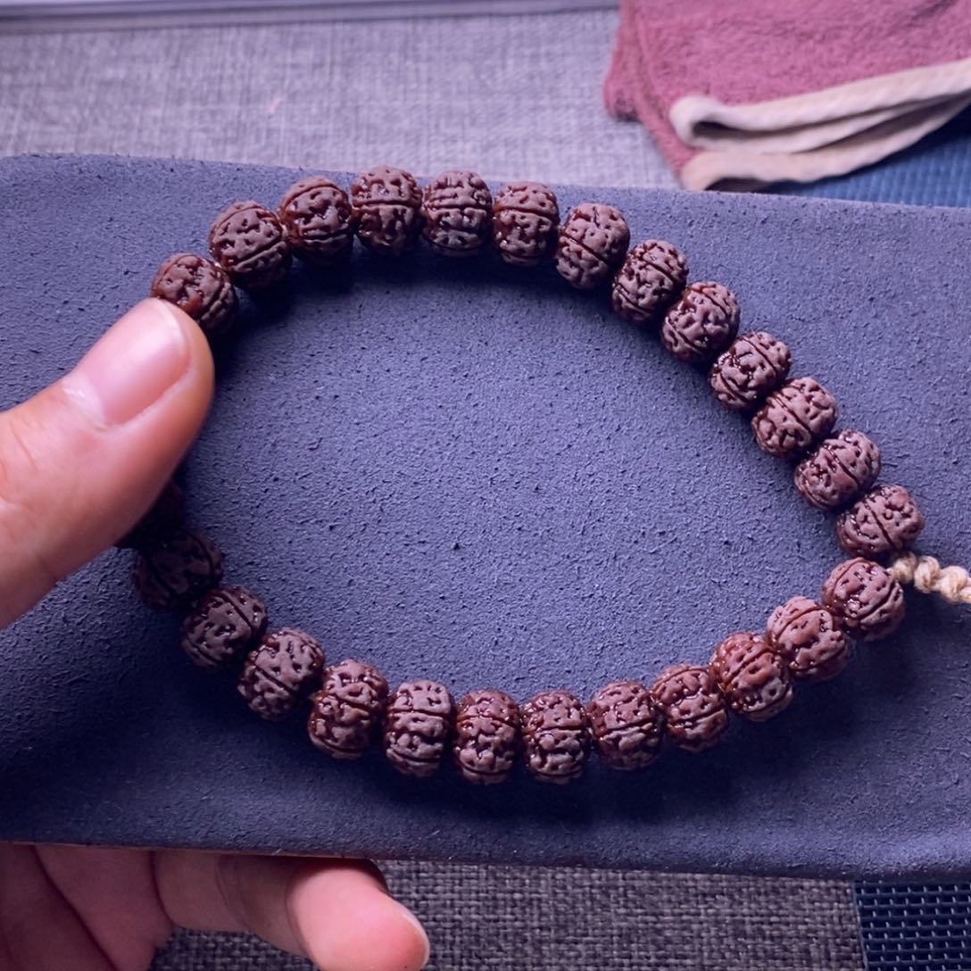 初***丶金刚菩提吊坠老树