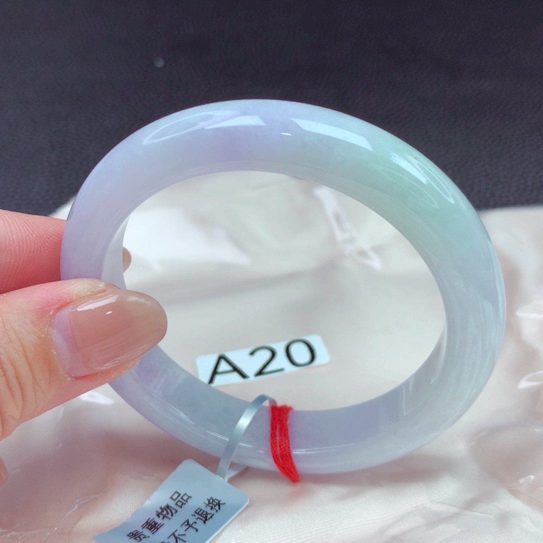 翡翠手镯未镶嵌手镯88