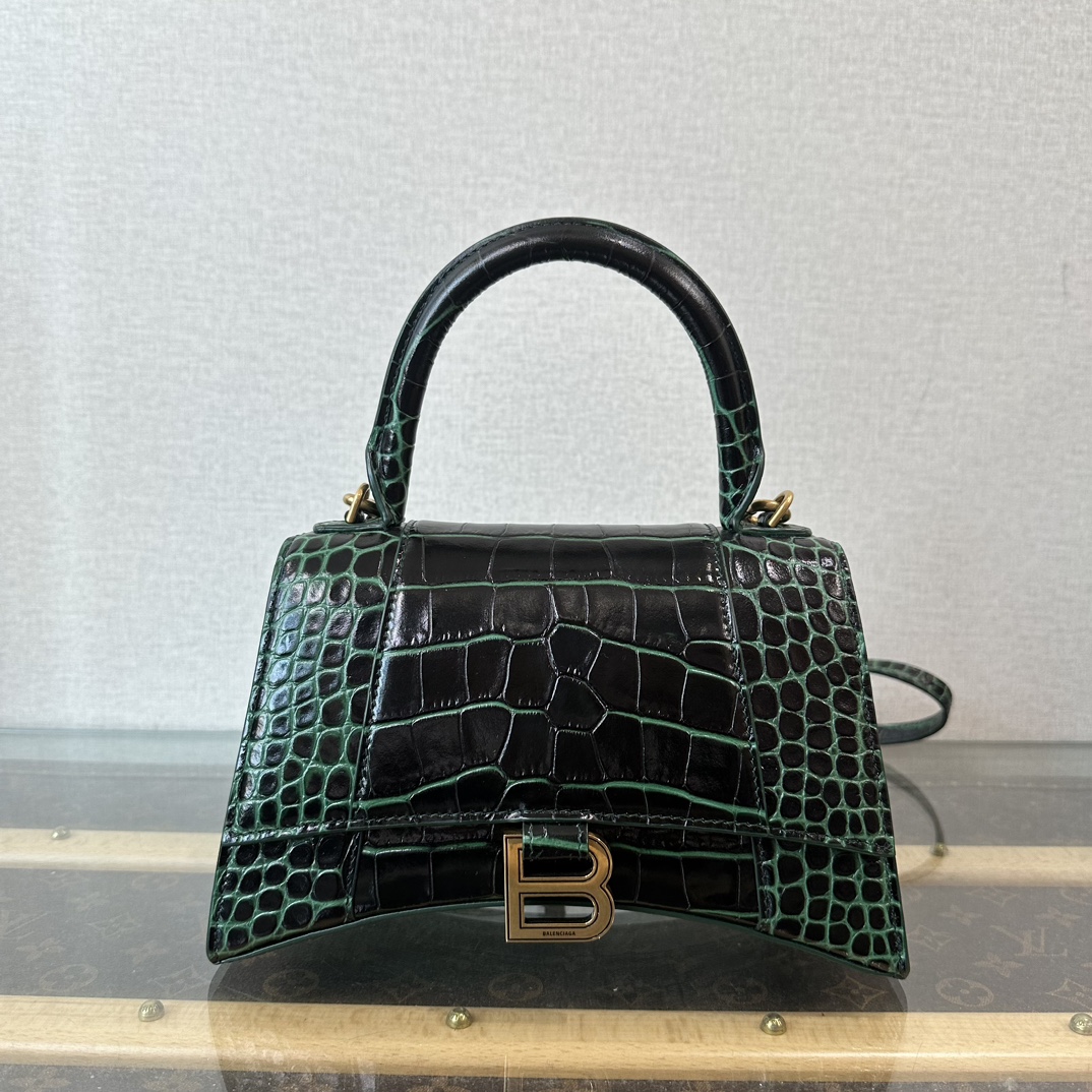 95新 Balenciaga/巴黎世家 祖母绿金扣沙漏S码单肩斜挎包 19910