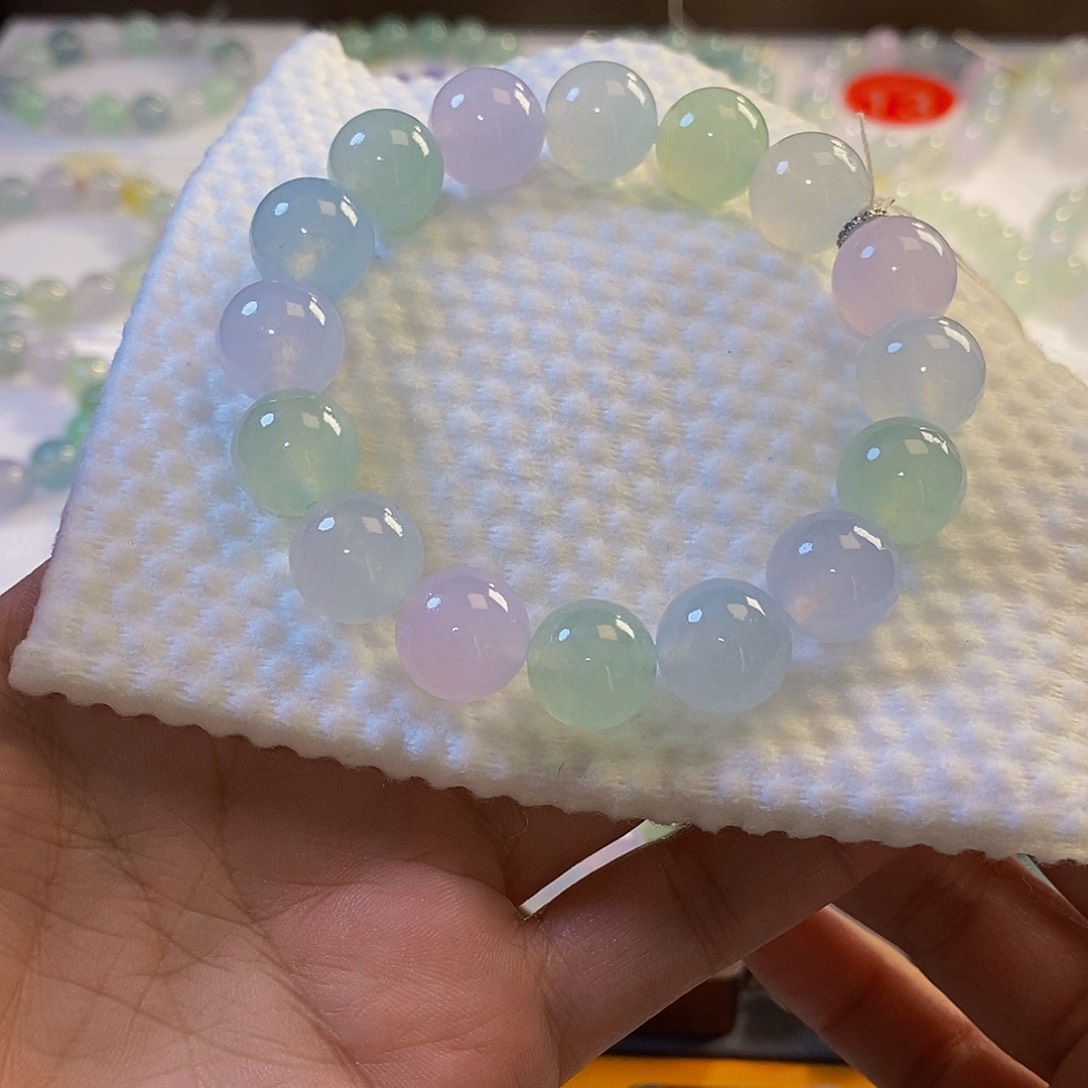 定制翡翠未镶嵌翡翠.