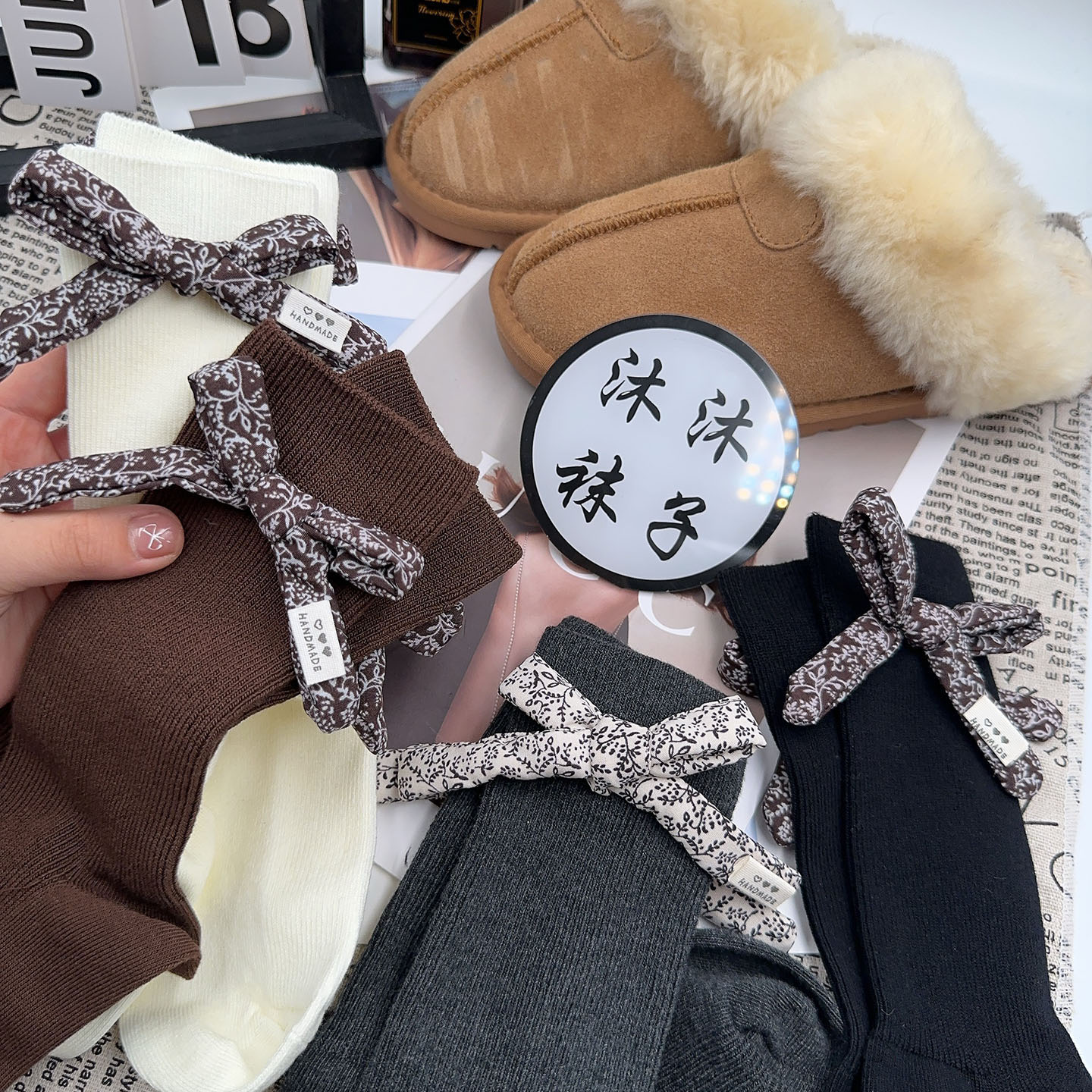 （直播自选链接）韩系蝴蝶结极简风秋季百搭学院风中筒袜