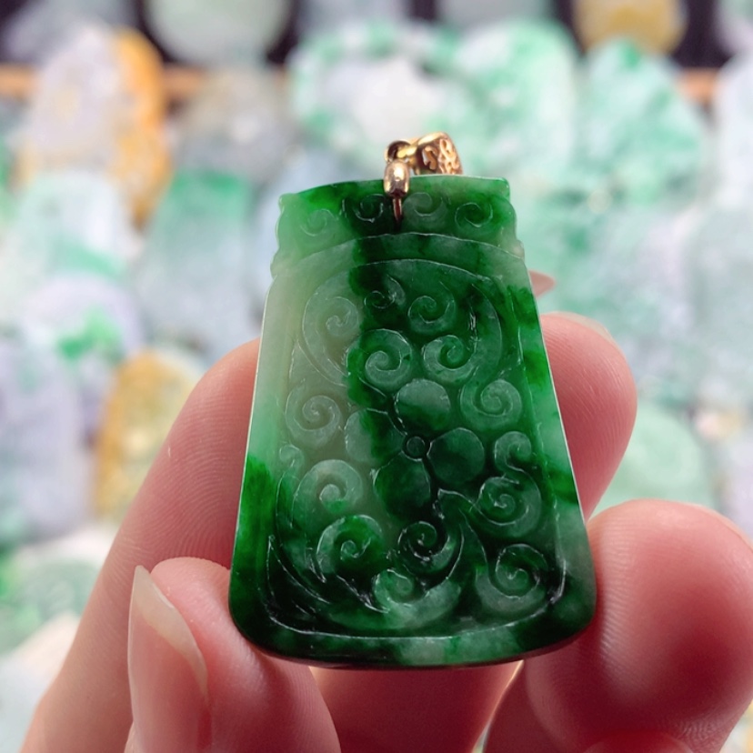 【闪购商品】翡翠吊坠(不含链)未镶嵌