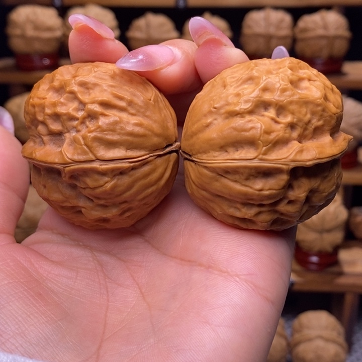 大***摩文玩核桃把件玄武99