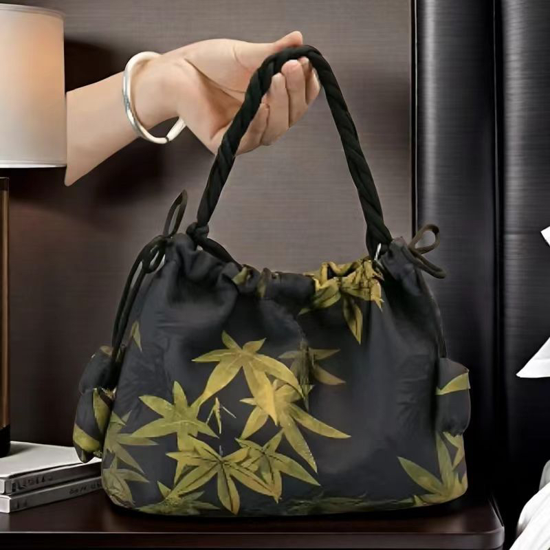 香云花萝定位花斜挎包国潮复古小包抽绳百搭手提包