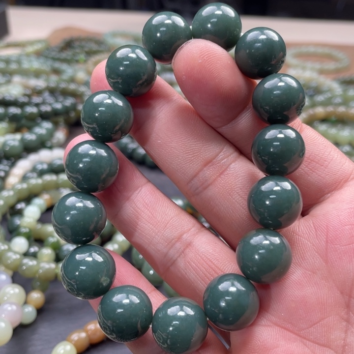 和田玉手链未镶嵌