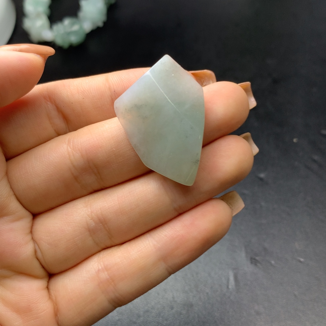 翡翠未镶嵌颈饰翡翠首饰未镶嵌吊坠