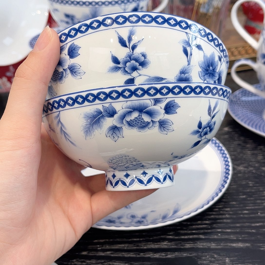 骨瓷两个饭碗————————