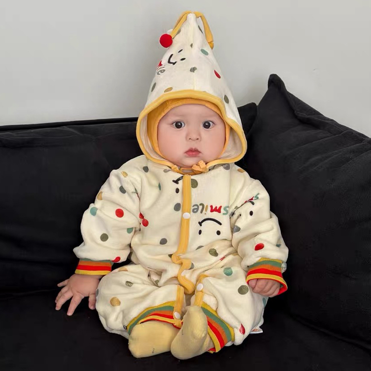 L➕刺绣米白色毛衣