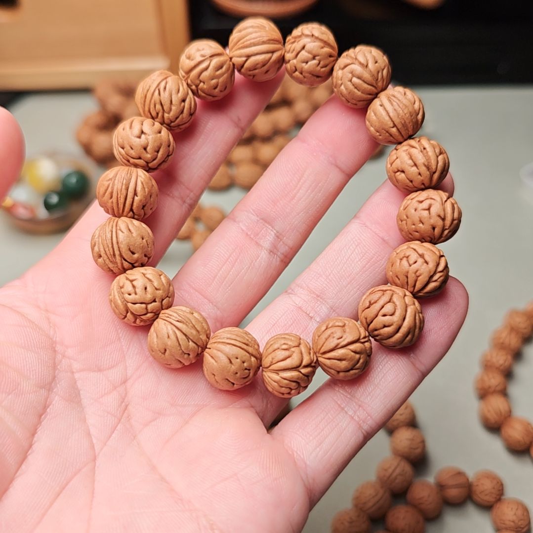 8***2桃核吊坠秦岭野生大肠纹桃核手串