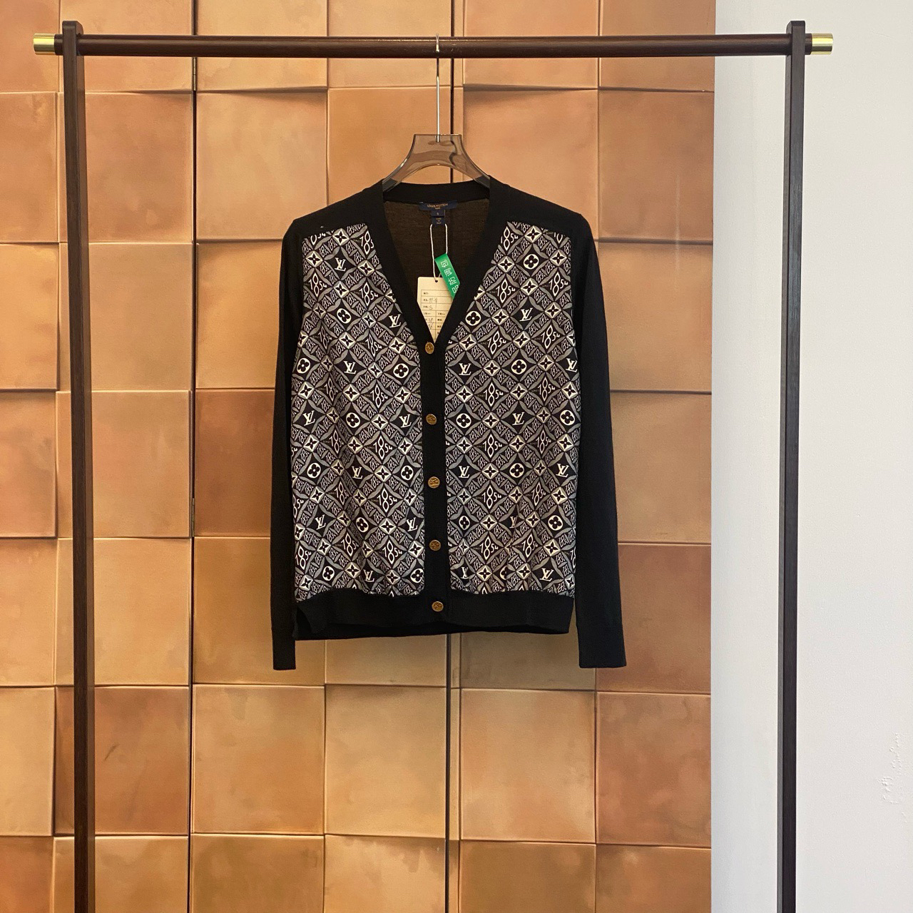 99新 LouisVuitton/路易威登 拼接色老花满印1854针织开衫/s码