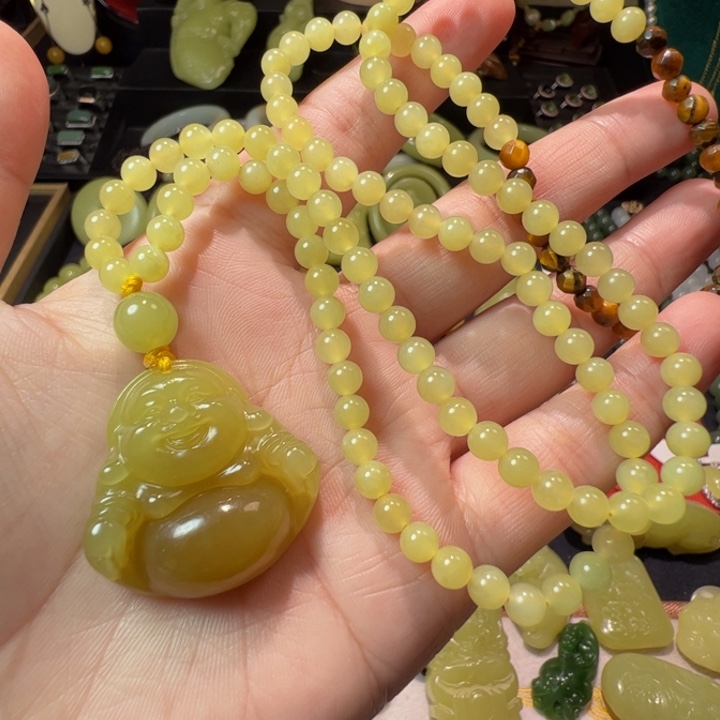 和田玉（黄玉）颈饰未镶嵌