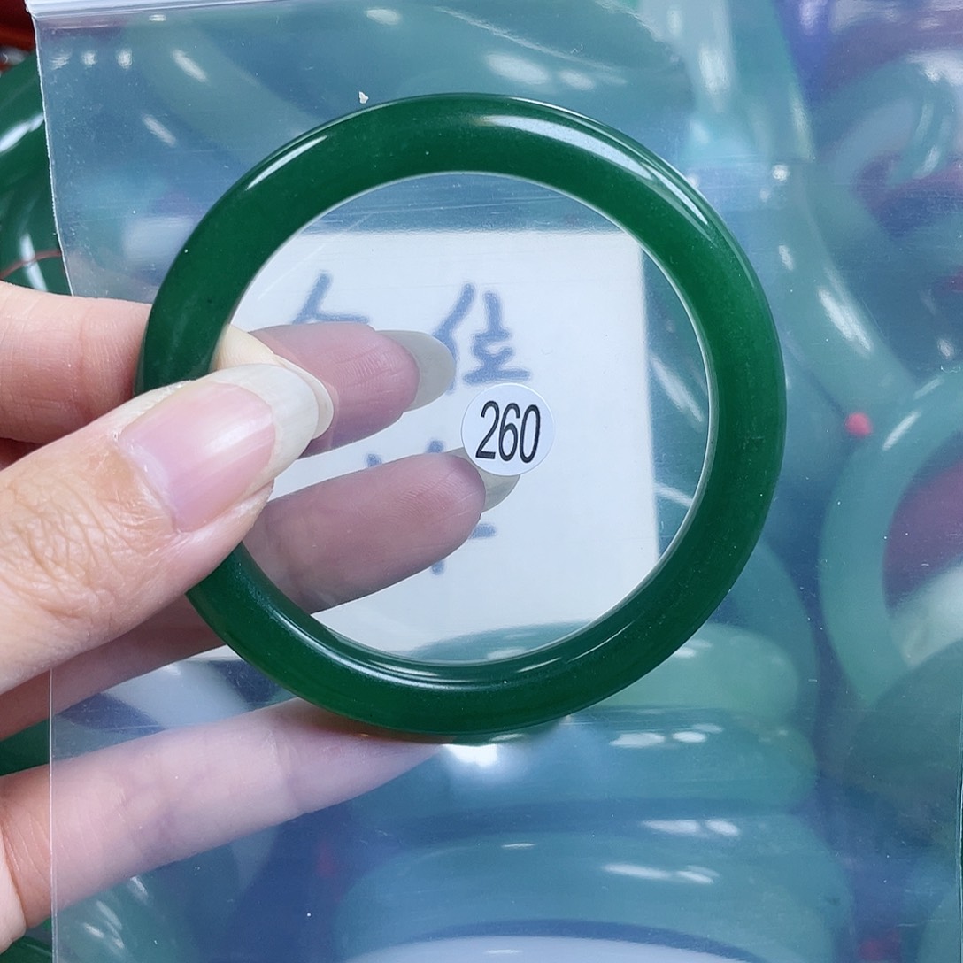 石英质玉手镯未镶嵌53