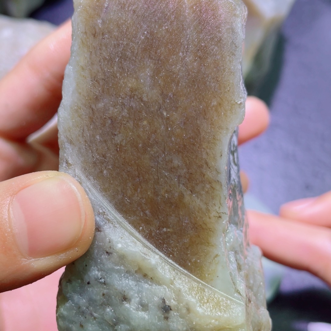 和田玉未镶嵌珠宝半成品