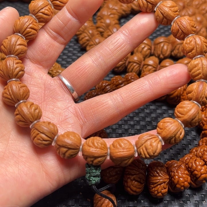桃核手串龙纹桃核