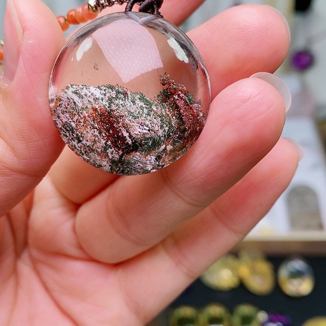 水晶吊坠(赠链)未镶嵌