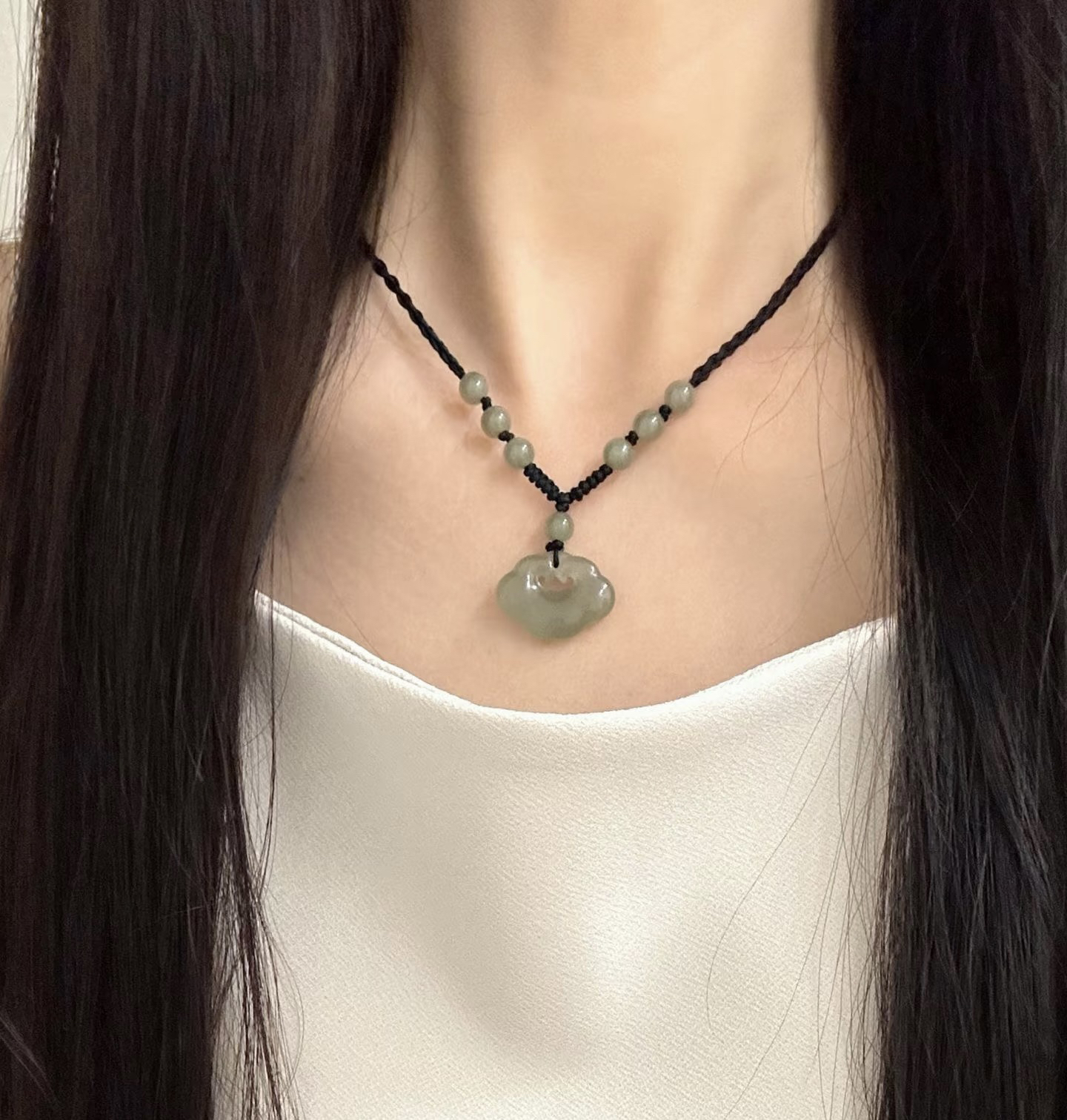 （31mm）东陵玉如意锁吊坠新中式复古纹理项链吊坠天然祥云锁男女款