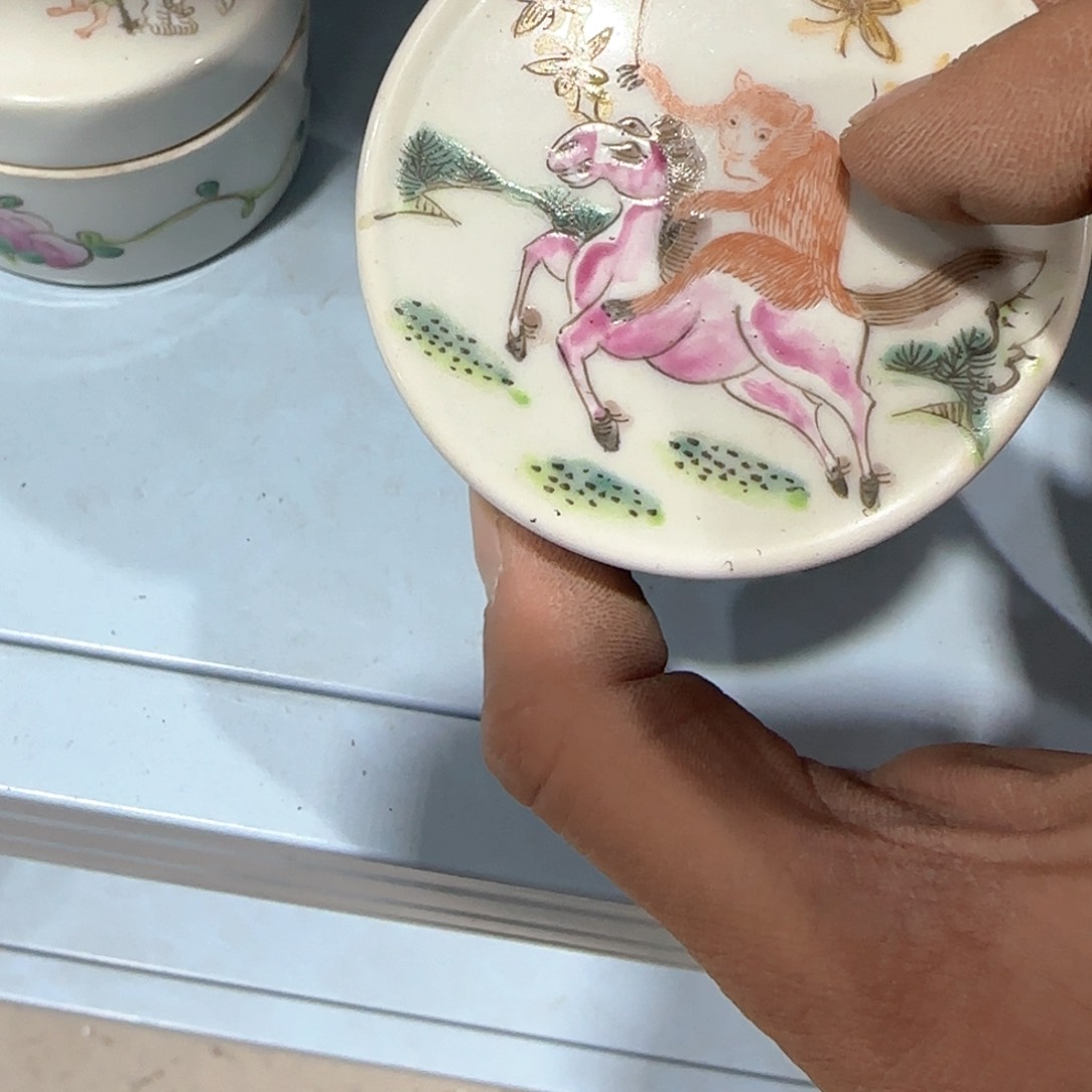 瓷片瓷器的造型设计等诸