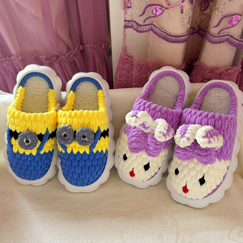 纯手工编织秋冬儿童兔子款小黄人云朵底拖鞋成品可直接穿可爱拖鞋