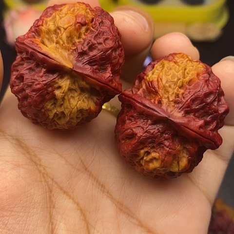 文玩核桃把件40尺铁绣球