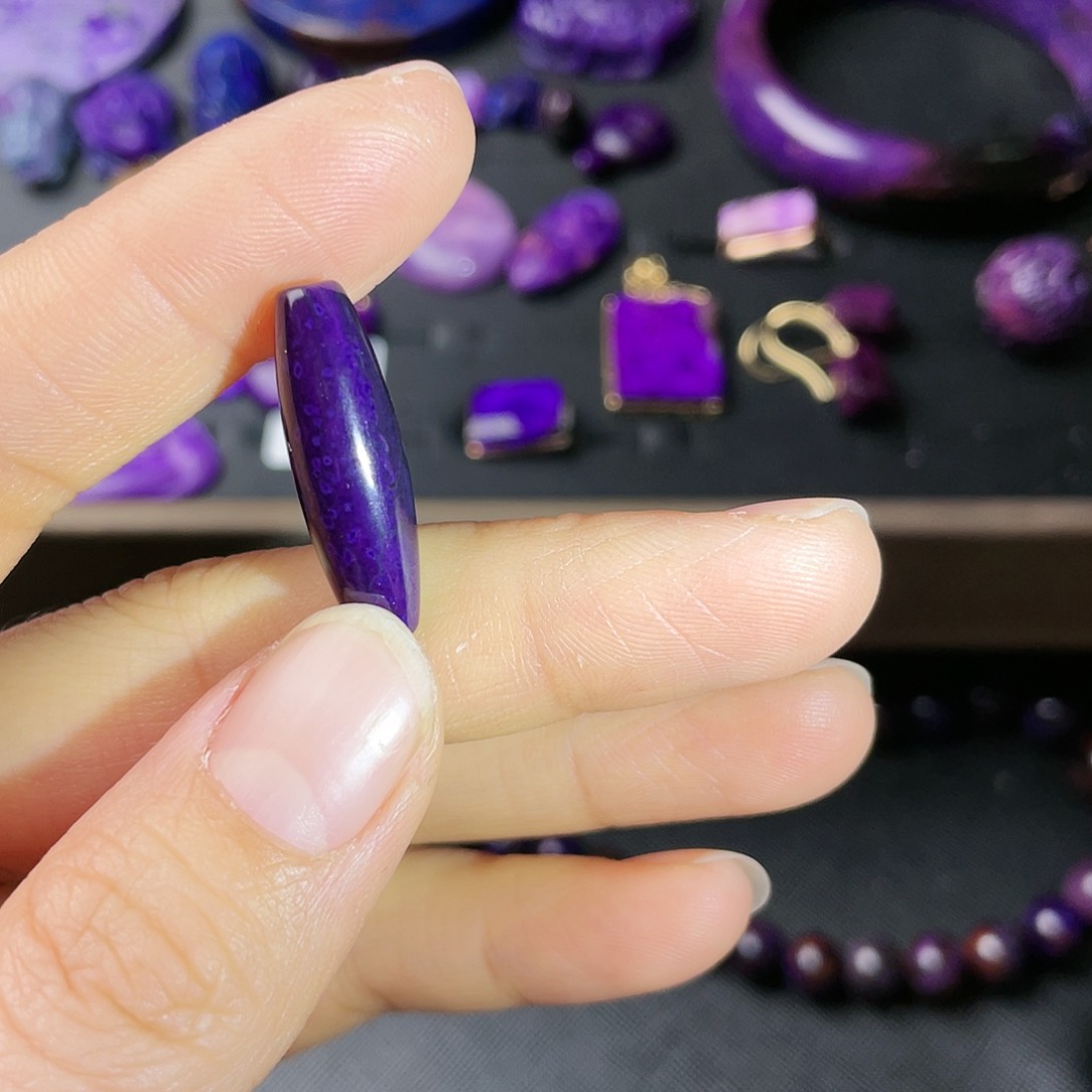 苏纪石（舒俱来）通孔未镶嵌